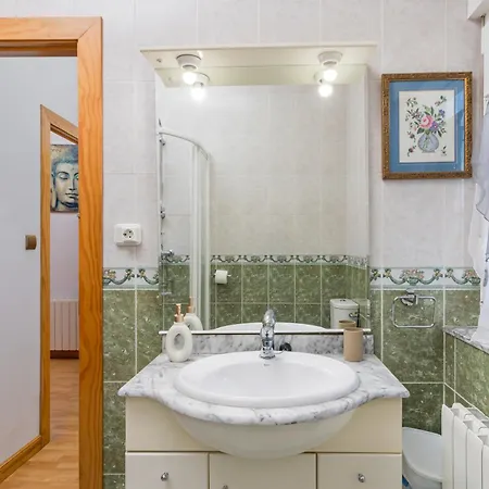 Casa Entre Mar Y Montaña Centro De Cantabria, Terraza, Ajardinada, Amplia Y Luminosa, Hasta 10 Personas Сasa de vacaciones Puente San Miguel